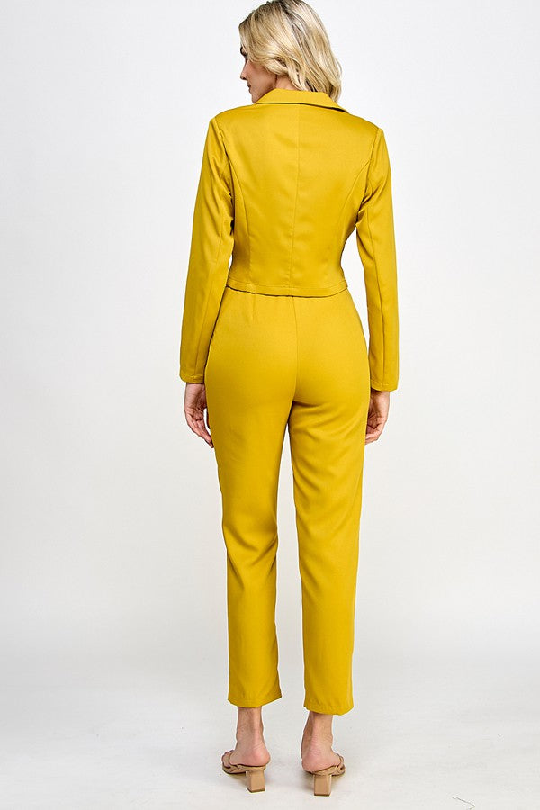 Set de pantalón y blazer corto
