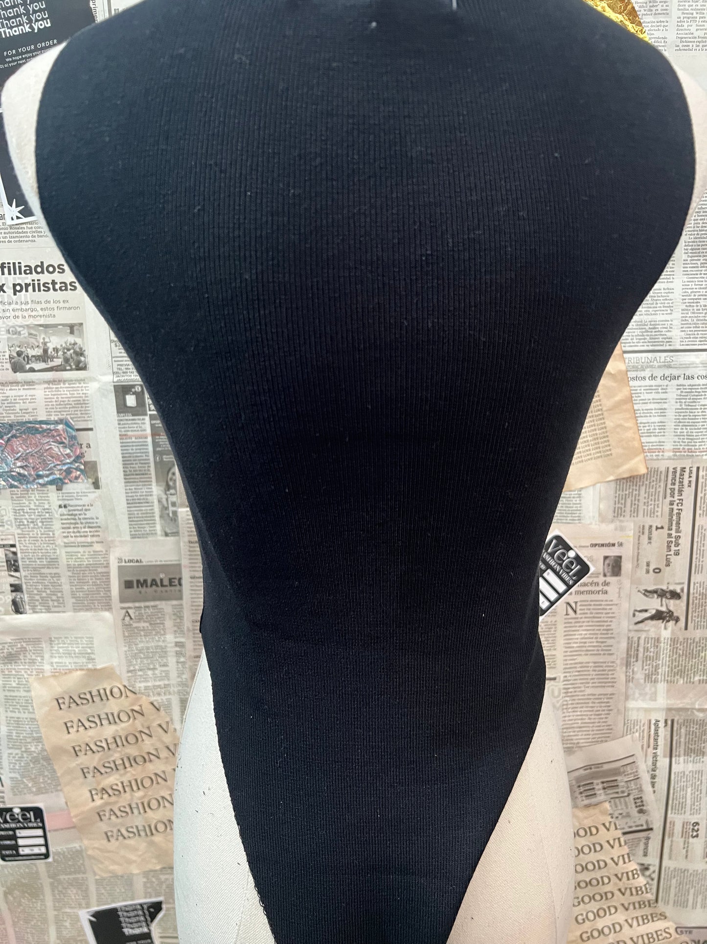 Body con piedras
