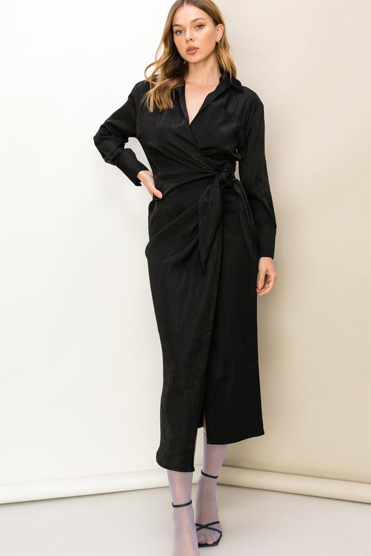 Vestido envolvente con lazo delantero