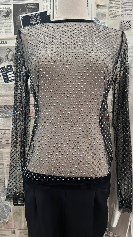 Top de mesh con pedrería